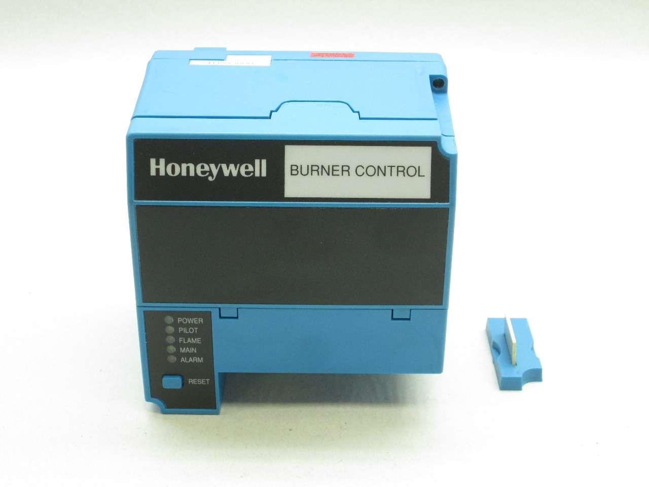 HONEYWELL BURNER CONTROL RM7895 A 1014  