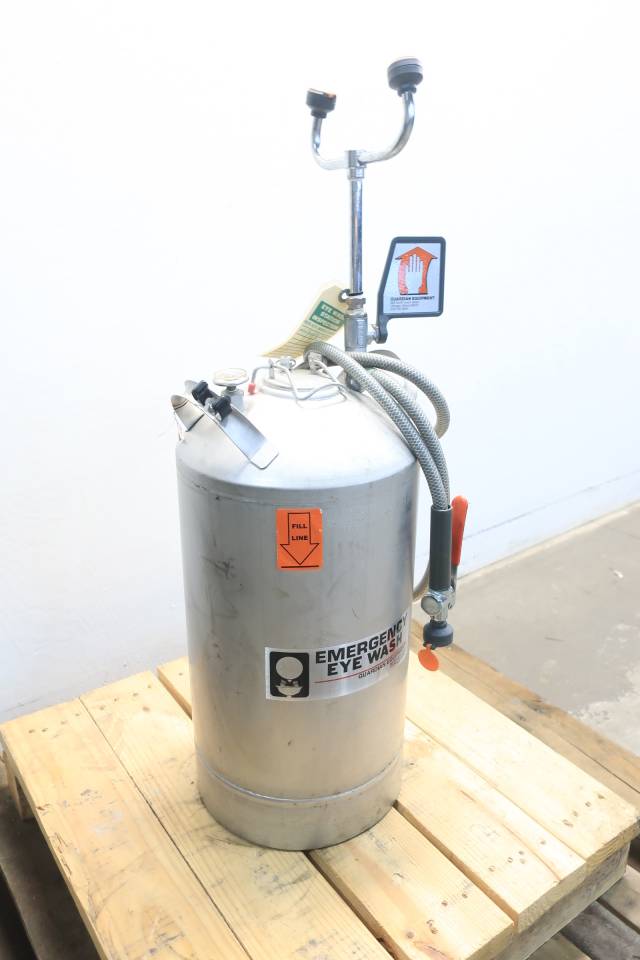 GUARDIAN 29764 EYE WASH STATION D642757