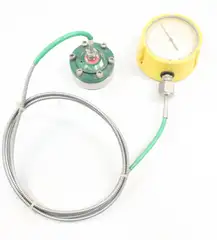 PERMA-CAL 121TID27Y23 PRESSURE GAUGE 30-0IN-HG / 0-30PSI D624097