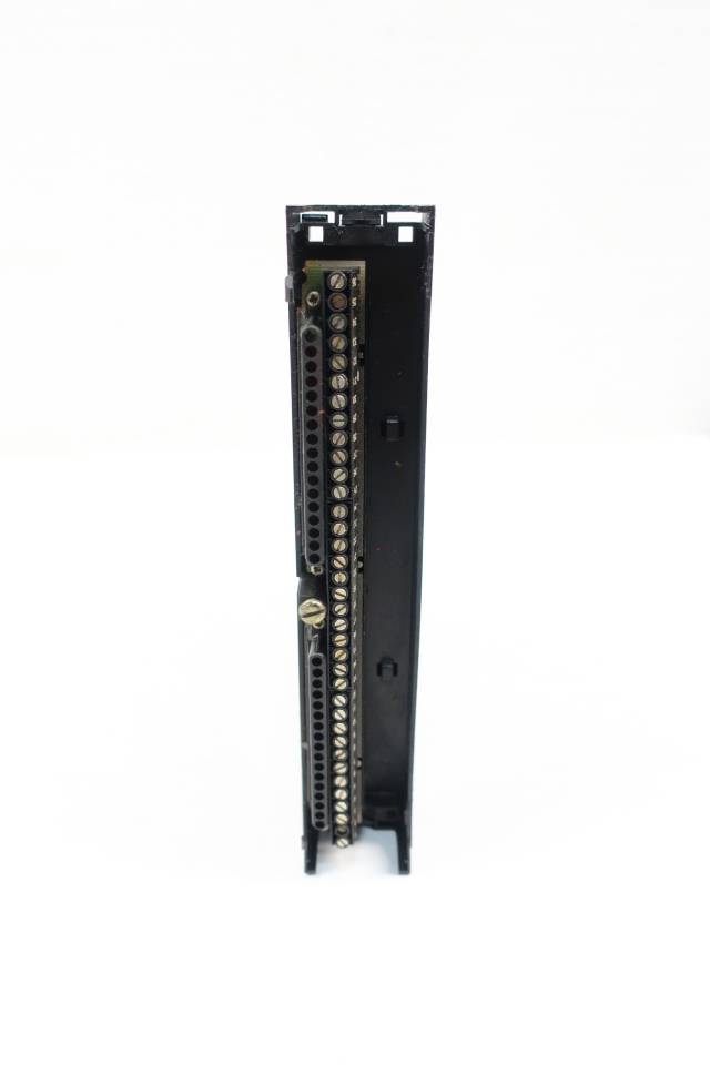 TELEMECANIQUE TSXDST3292 OUTPUT MODULE