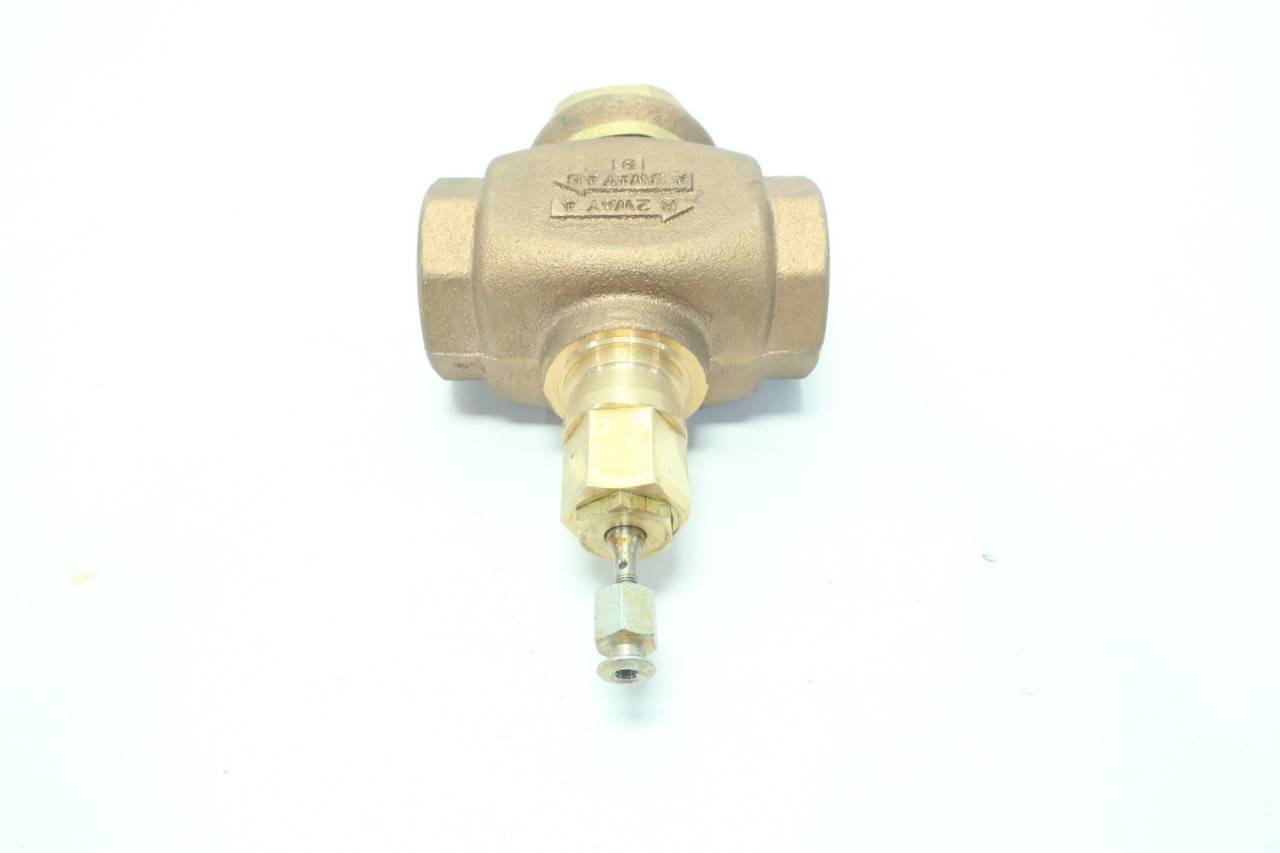 Honeywell V5011N 1031 2way Brass 11/2in Npt Globe Valve