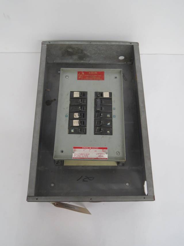 GENERAL ELECTRIC GE NLTQ5 BOARD 100A AMP 120/208VAC DISTRIBUTION PANEL