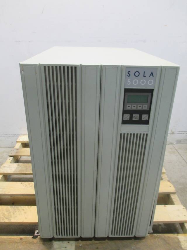 SOLA S58000 8KVA 120/240V-AC 120/240V-AC 40A AMP BACKUP UPS D439597