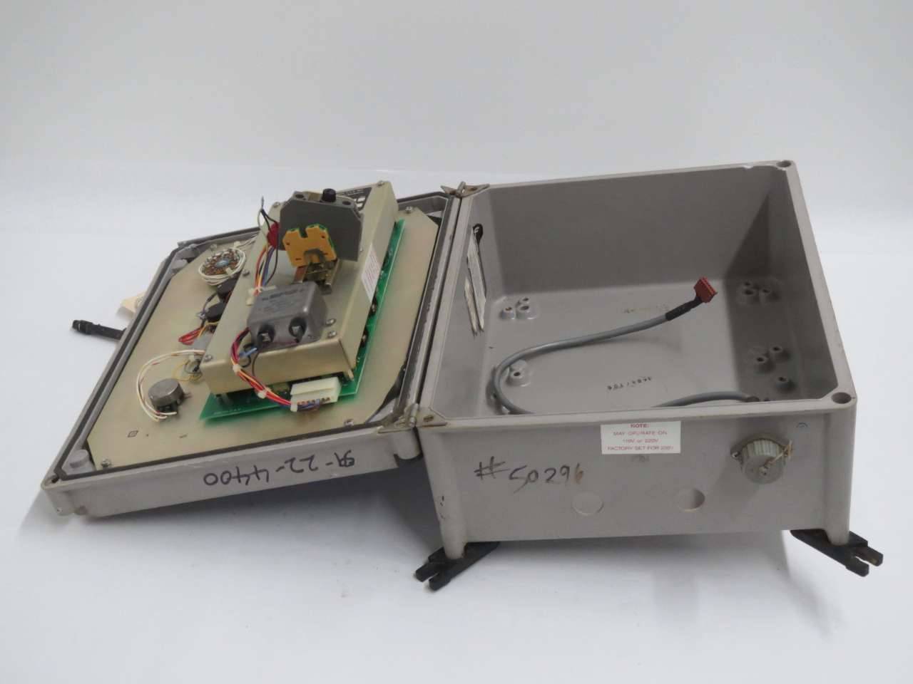 BTG EUR-Control 885-0512 OPTICON 115V-AC 230V-AC Consistency Transmitter D582785 