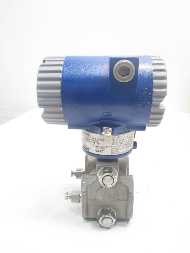 FOXBORO IDP10T22C01FM2L181 0840INH2O PRESSURE TRANSMITTER D451533