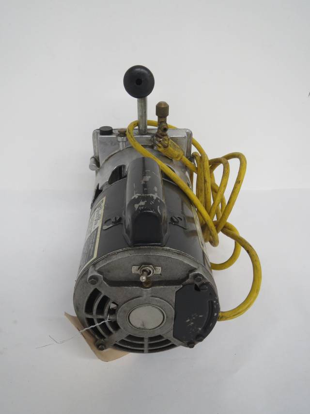JB INDUSTRIES DV85C 3CFM 115VAC 1/3HP DEEP VACUUM EVACUATION PUMP D453243
