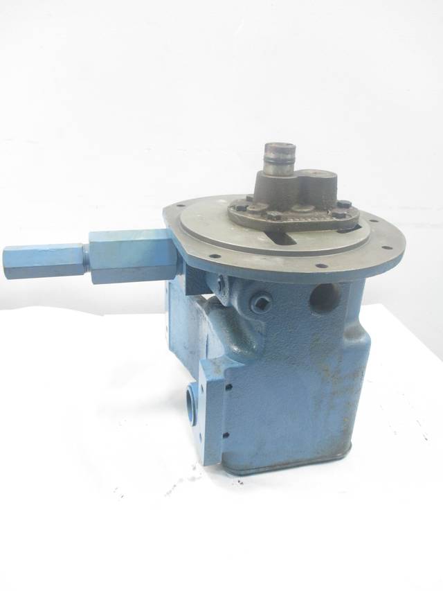 INGERSOLL RAND XLE AIR COMPRESSOR OIL PUMP ASSEMBLY D453780