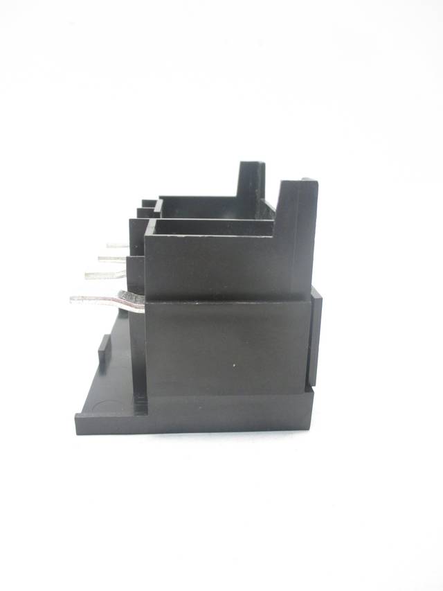 SQUARE D QOU14100JBAF CIRCUIT BREAKER JUMPER ASSEMBLY 100A 240VAC D460190