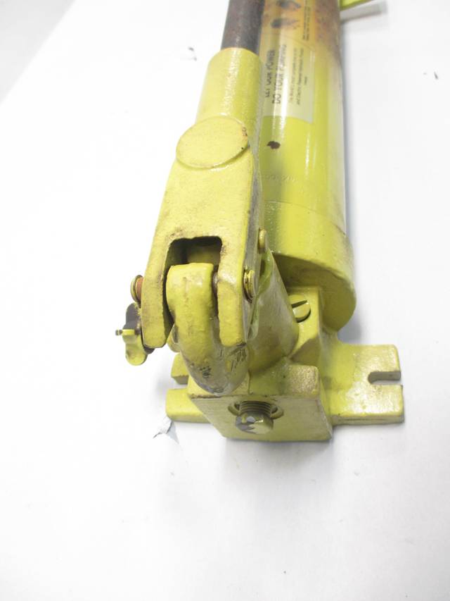 ENERPAC P80 MANUAL HYDRAULICS HAND PUMP 10000 PSI D460841