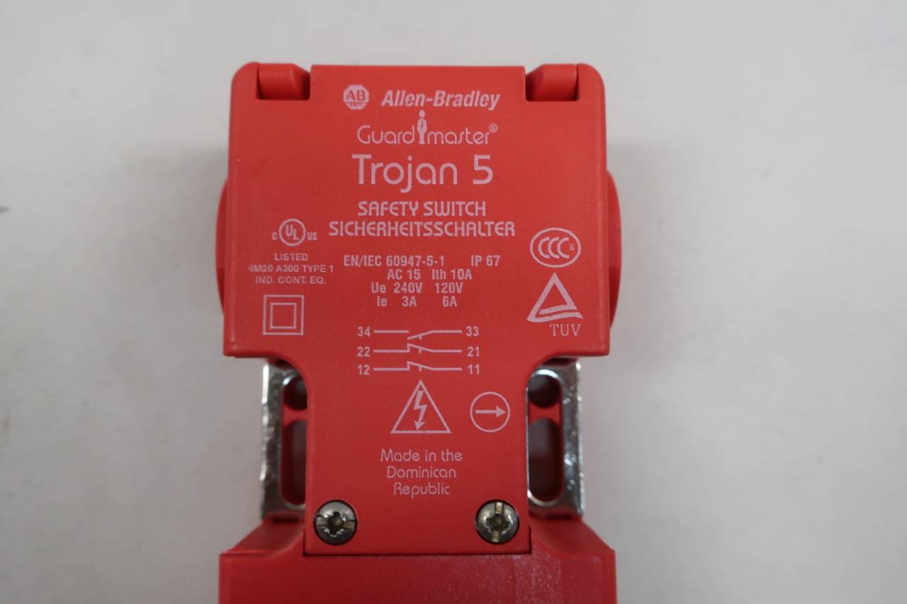 Details about / 1PC NEW AB safety switch 440K-T11090