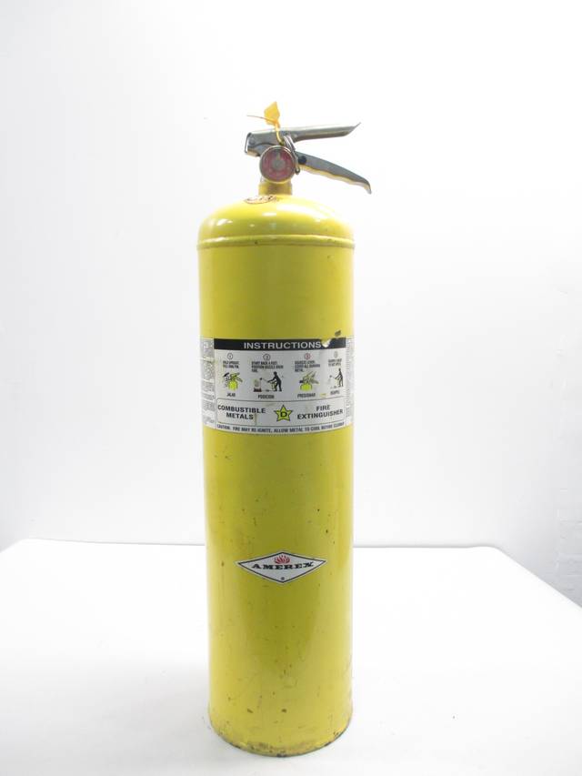 AMEREX 570 CHARGED CLASS D 30LB COMBUSTIBLE METALS FIRE EXTINGUISHER