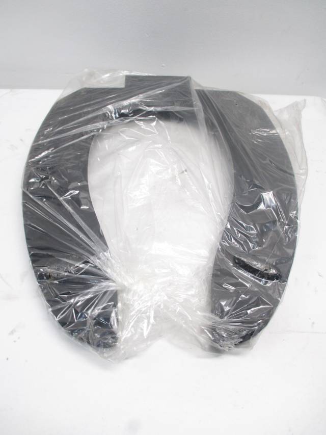 OLSONITE 10 ELONGATED BLACK INDUSTRIAL TOILET SEAT D495893