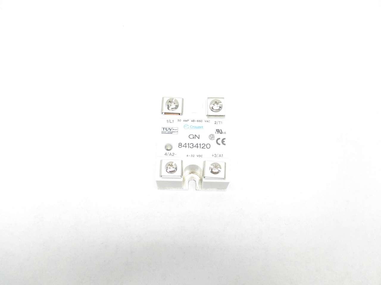 NEW IN BOX Crouzet RELAY WITH HEAT SINK 84134120 Ss Panel Mount 660V 32Vdc 50A 