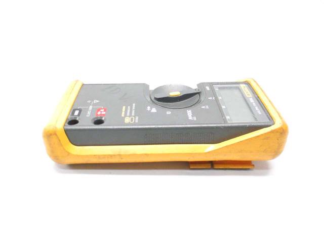 FLUKE 70 III MULTIMETER W/ CASE AND LEADS D509985