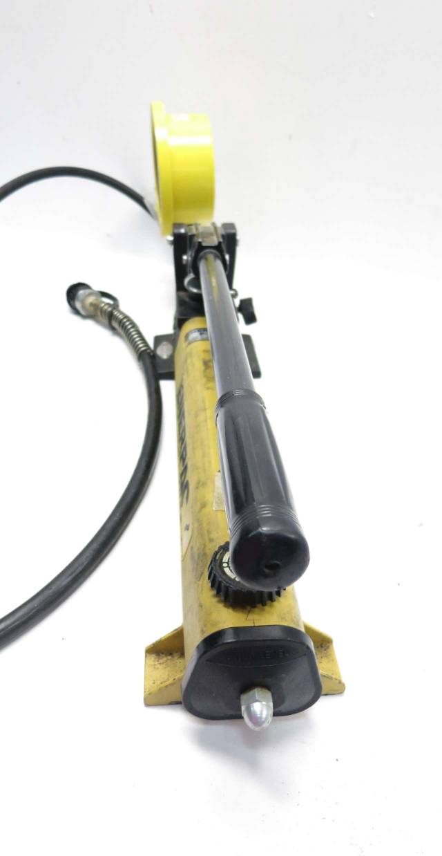 ENERPAC P392 10000 PSI HYDRAULIC HAND PUMP D513970