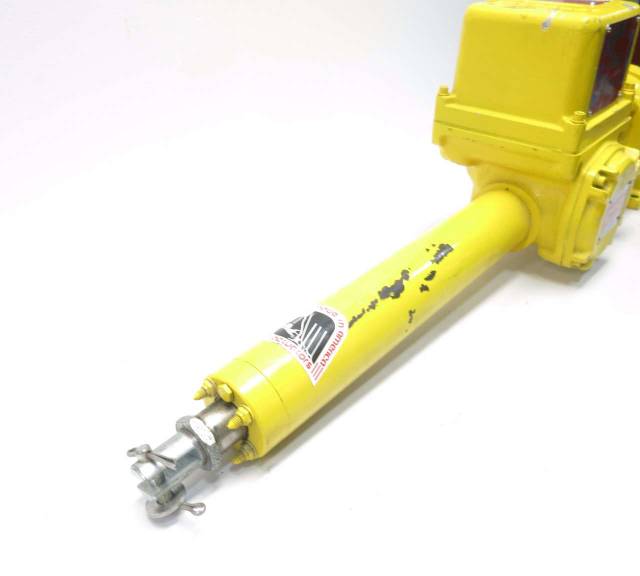 DRESSER ANDCO 7105T POSITORK 230/460VAC SCREW LINEAR ACTUATOR 7000