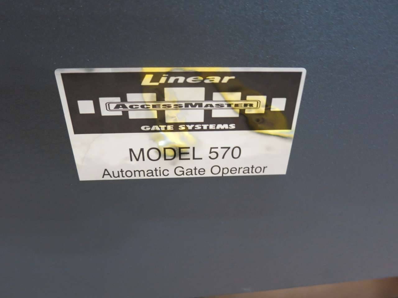 Linear Gate Systems 570 Acessmaster Automatic Slide Gate Operator D524446