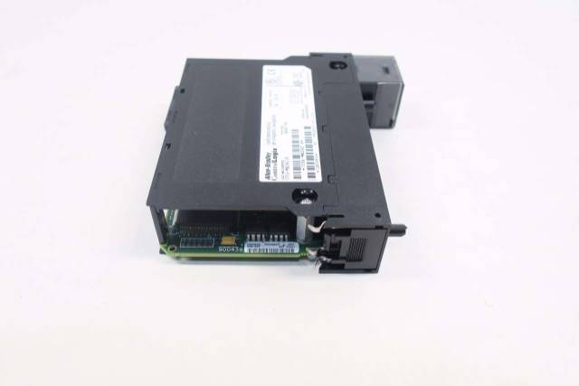 ALLEN BRADLEY 1756-M02AE CONTROLLOGIX 2 AXIS SERVO MODULE SER A D528342