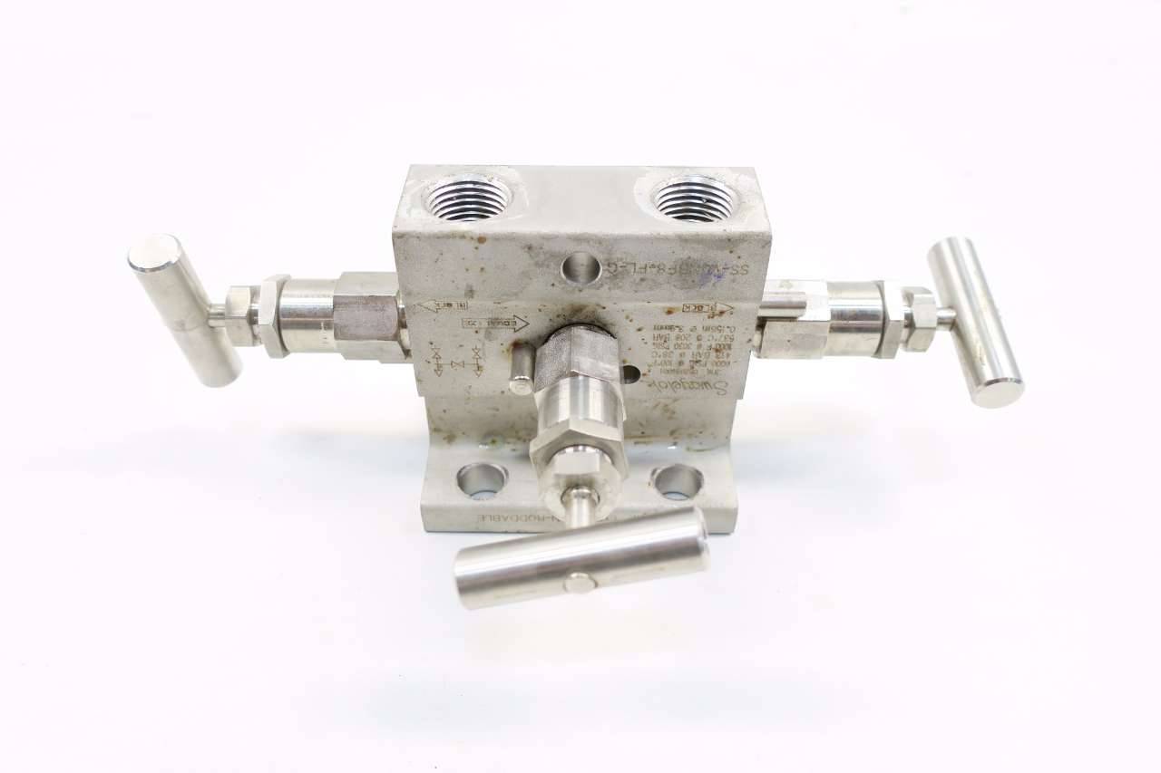 SWAGELOK SS-V3NBF8-G 3-Valve Stainless 1//2IN NPT Valve Manifold