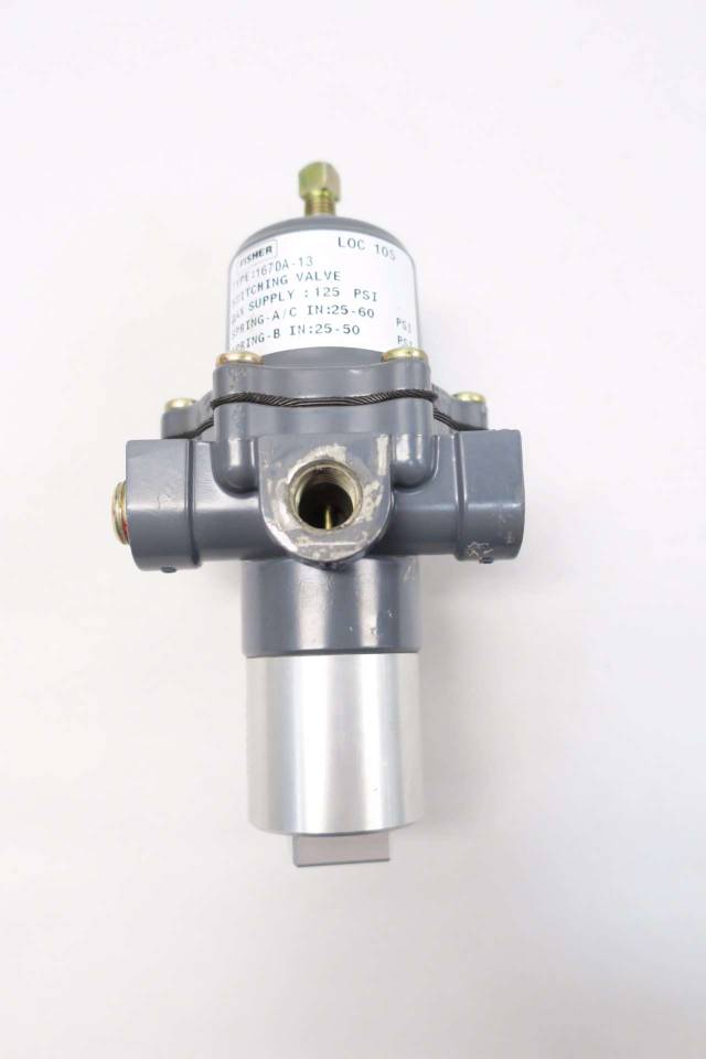 FISHER 167DA13 125PSI 1/4 IN NPT PNEUMATIC SWITCHING VALVE D529719