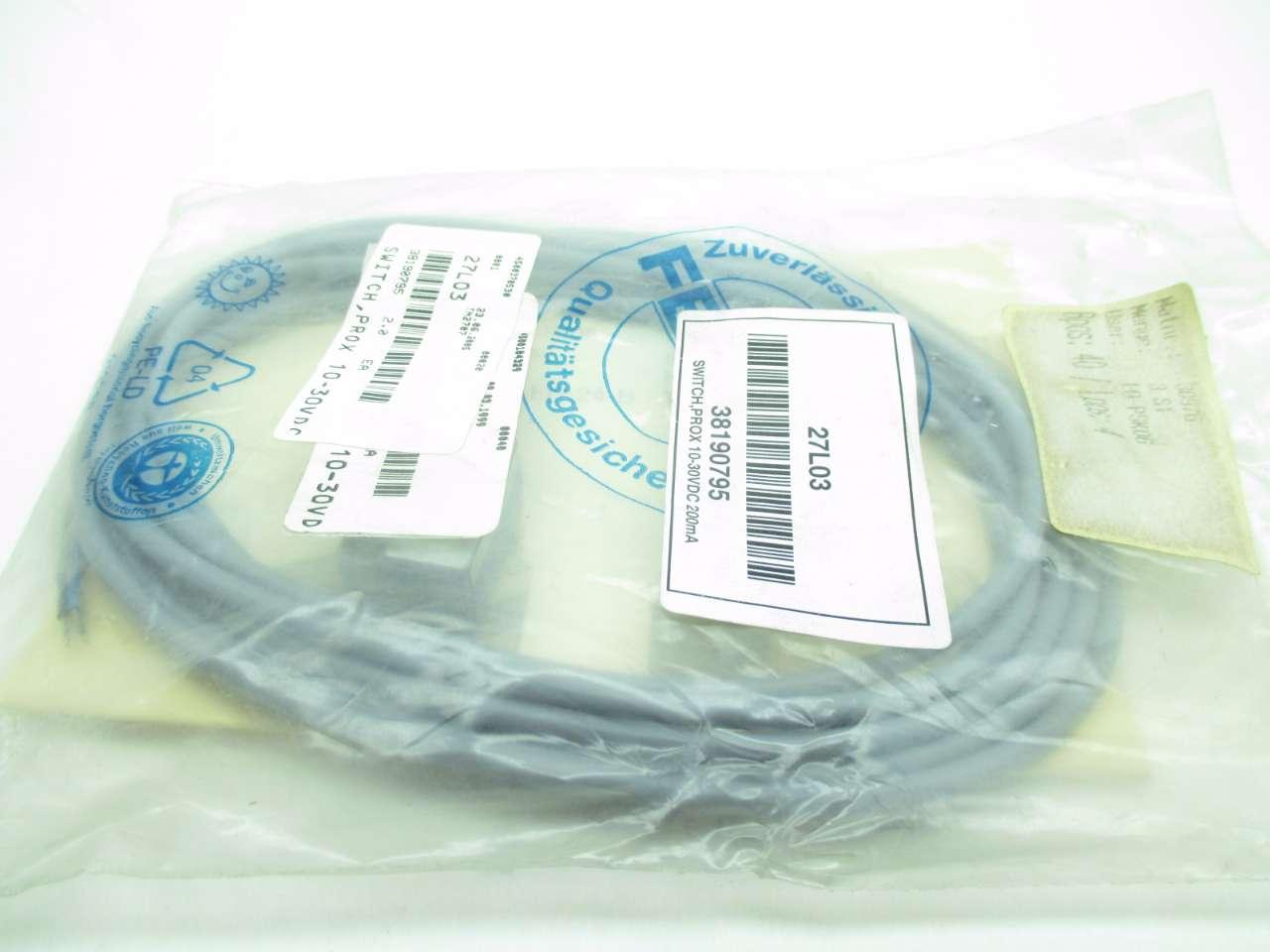 NEW IN FACTORY PACKAGE FESTO SMT-3-PS-KL-LED-24 PROXIMITY SWITCH P/N 30976 