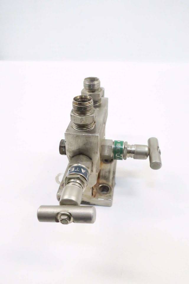 SWAGELOK MSTB4NAT KENMAC INSTRUMENT MANIFOLD 1/2 IN NPT 6000PSI D540472