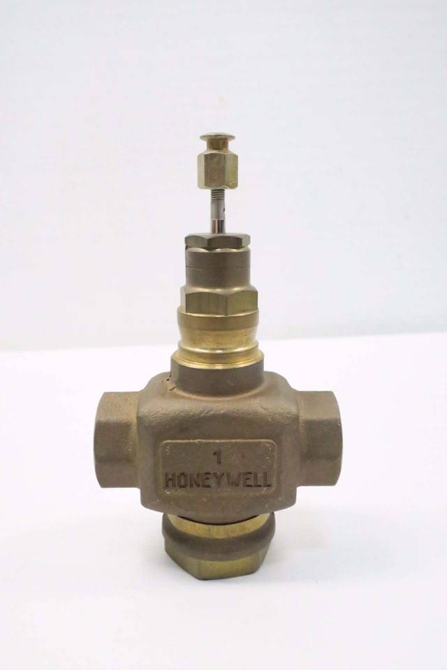 HONEYWELL V501 1N2063 3WAY 1 IN NPT BRONZE THREADED GLOBE VALVE D543608