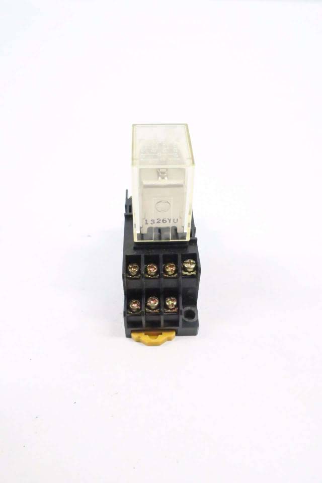 OMRON MY4-US PYF14A RELAY & SOCKET BASE 110/120V-AC D544247