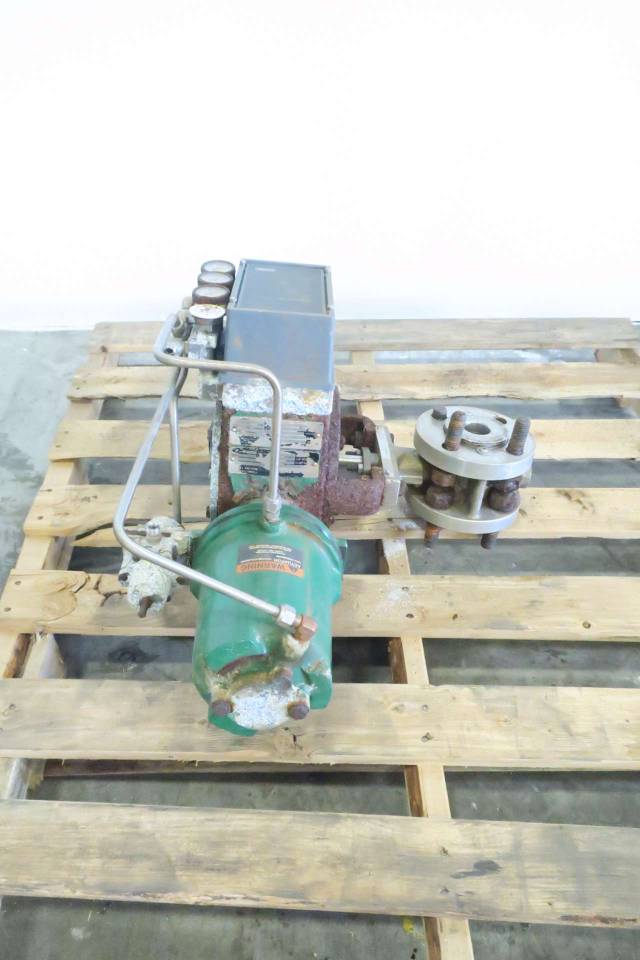 FISHER V300 VEEBALL 11/2 IN 1061 3610JP STAINLESS 300 CONTROL VALVE