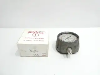 WINTERS 5067 PRESSURE GAUGE 4-1/2IN 0-300PSI 1/2IN NPT