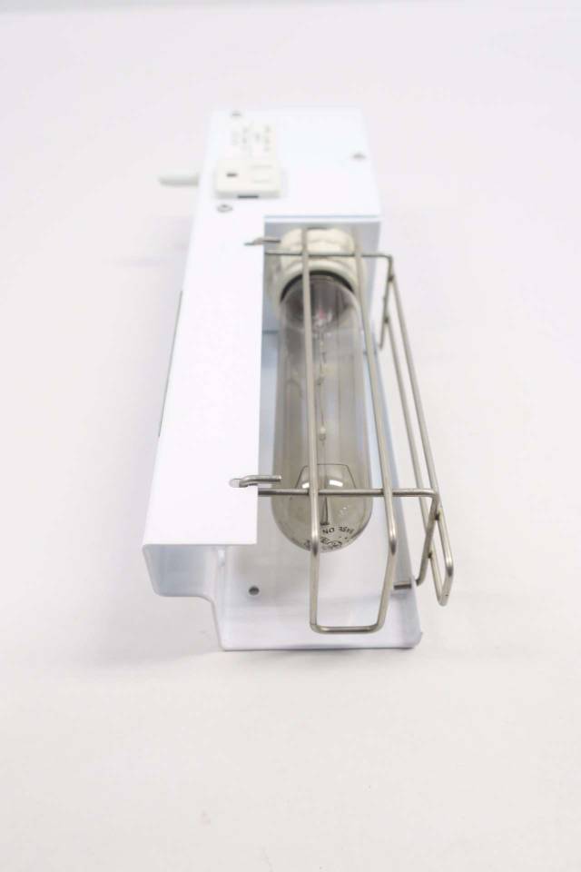 HOFFMAN ALTDB1 120VAC DOOR SWITCH FLUORESCENT ENCLOSURE LIGHT FIXTURE D559813