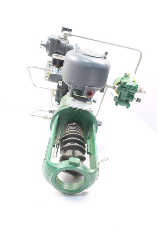 FISHER 478 CONTROL VALVE ACTUATOR TRANSDUCER REGULATOR ASSEMBLY D563891