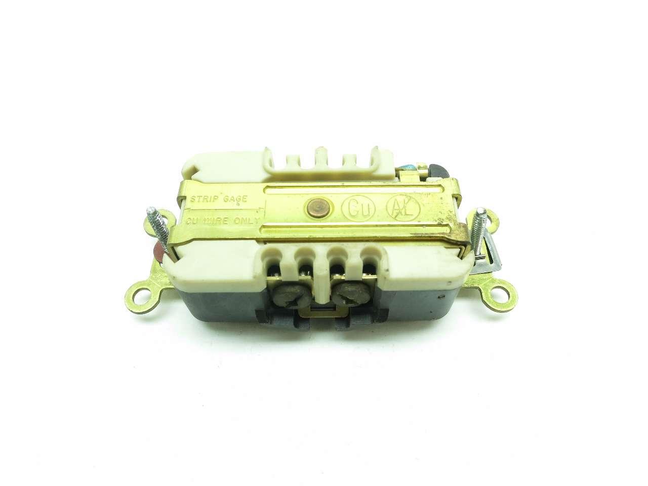 HUBBELL W-C-596G TWIST-LOCK 125V-AC 15A AMP 3W 2P RECEPTACLE PLUG