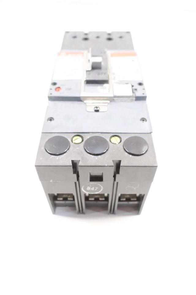GE SFLA36AT0250 SPECTRA RMS 3P 250A 600VAC CIRCUIT BREAKER W/225A PLUG