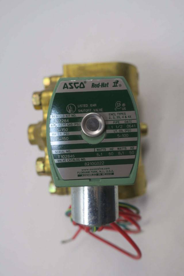 ASCO 8210G022 REDHAT II SOLENOID VALVE 120VAC 11/2 IN