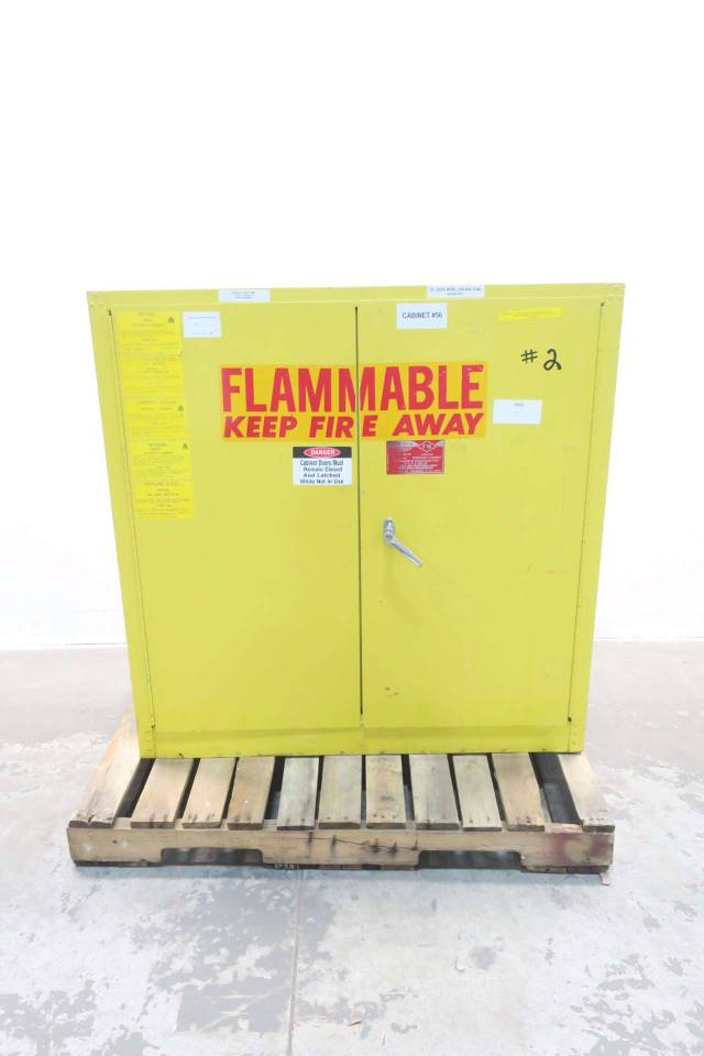 EAGLE MANUFACTURING 3010 FLAMMABLE CHEMICAL STORAGE ...