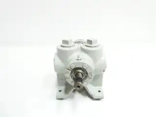 ROPER 2F20 HYDRAULIC GEAR PUMP 1-1/4IN NPT