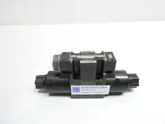 NACHI SS-G01-C6-R-C115-E30 HYDRAULIC DIRECTIONAL CONTROL VALVE 110/115V-AC