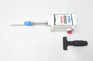FOX THERMAL INSTRUMENTS FT2A-06IESSSTE1B0 FLOW/TEMPERATURE TRANSMITTER 24V-DC