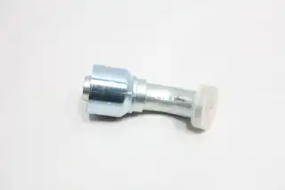PARKER 11771 20-20 STAINLESS PIPE ADAPTER 1IN TUBE 1IN