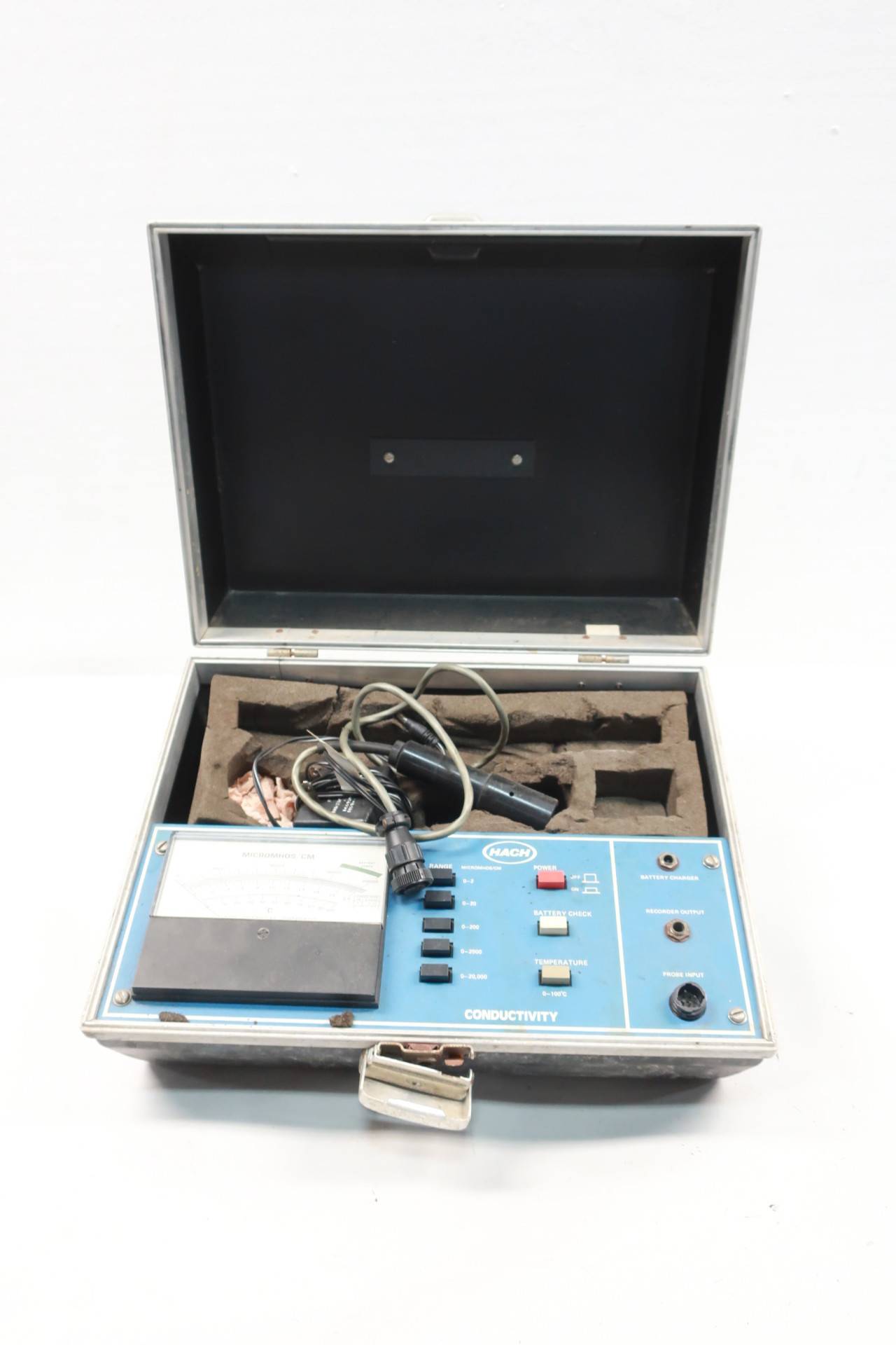 Hach 16200 Portable Water Analysis Instrumentation
