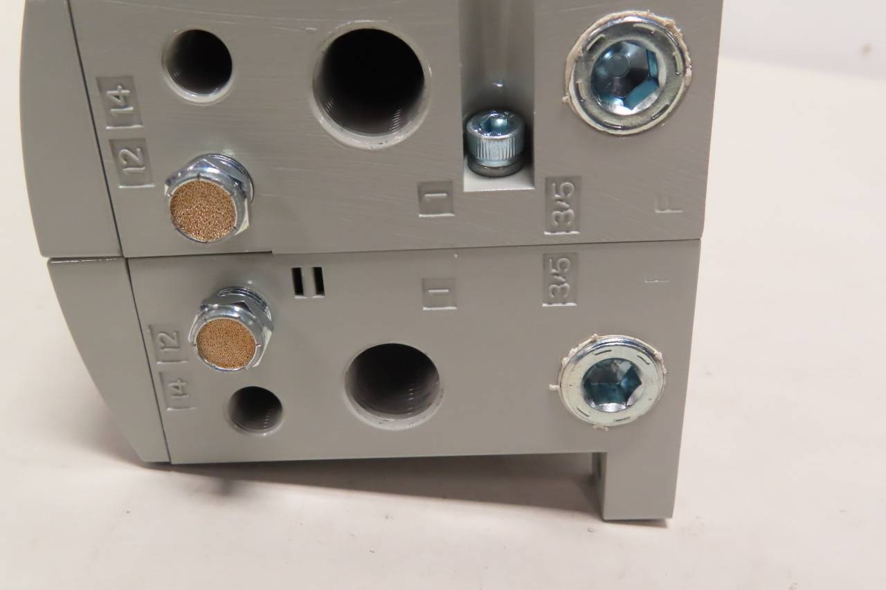 NUMATICS 8503AK428327007 END Plate with Muffler 3/8IN NPT NUMATICS 8503AK428327007 END Plate with Muffler 3/8IN NPT