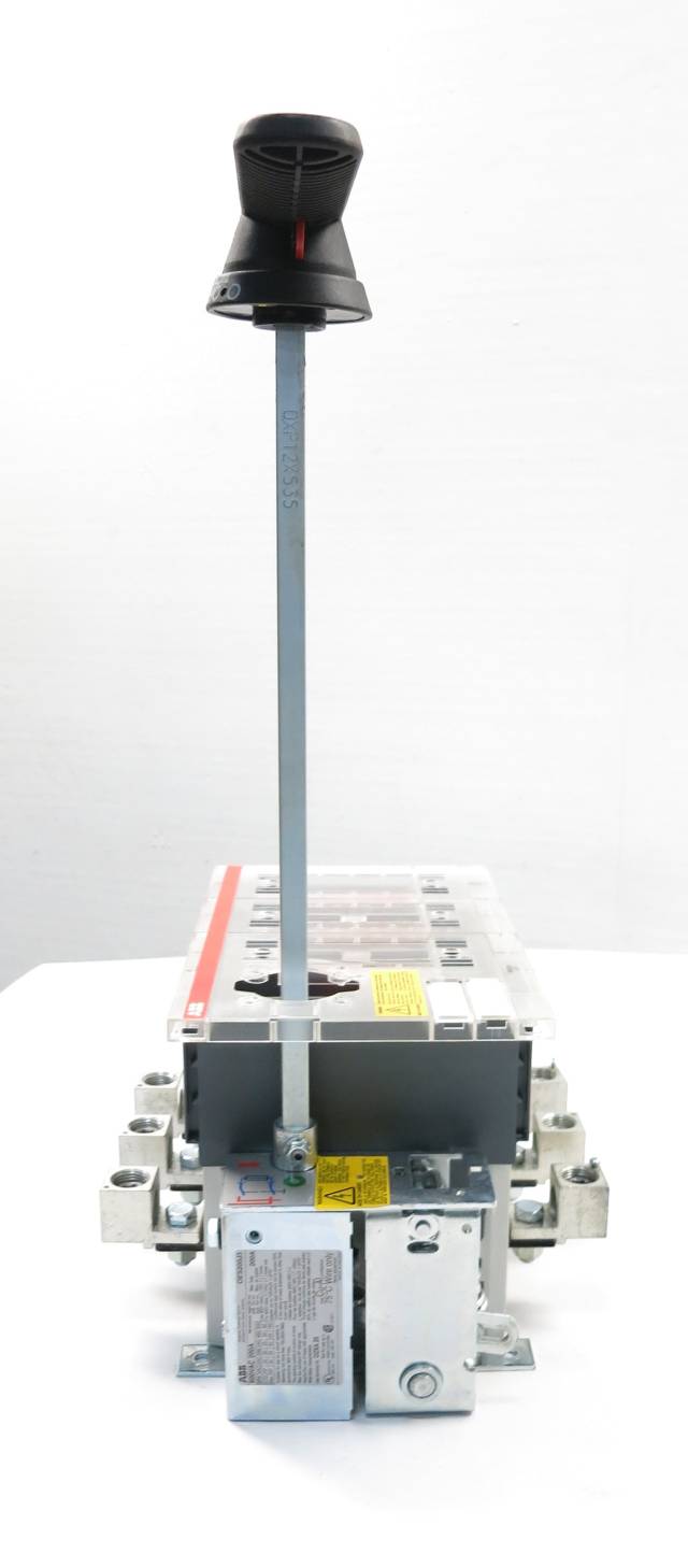 ABB OES200J3 FUSIBLE DISCONNECT SWITCH 200A AMP 3P 600VAC D599639