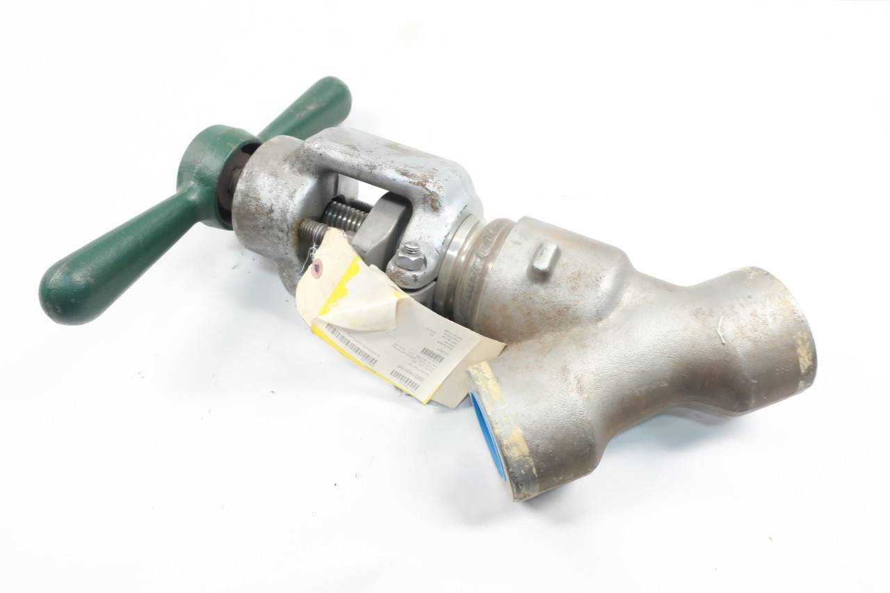 Edward Valve D36124F316T4 Manual Stainless Socket Weld Globe Valve 2in 1500