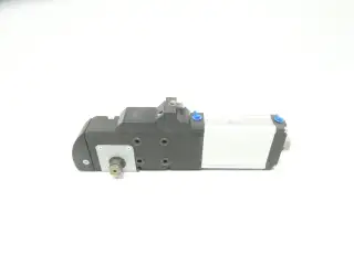 SMC CKZ2N50-90D-X167USB POWER CLAMP CYLINDER 0.8MPA