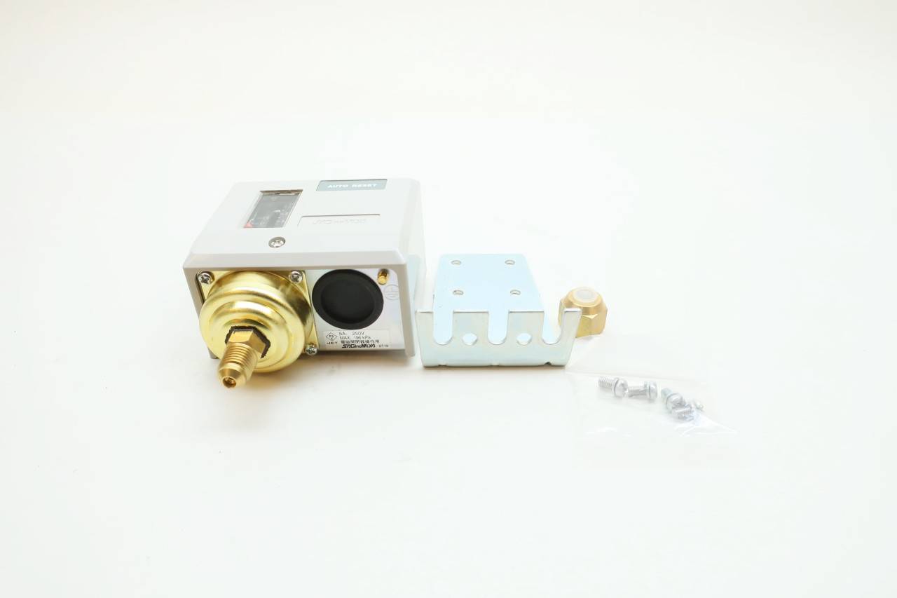 Saginomiya SNSC102 0.020.2mpa 250vac Pressure Switch