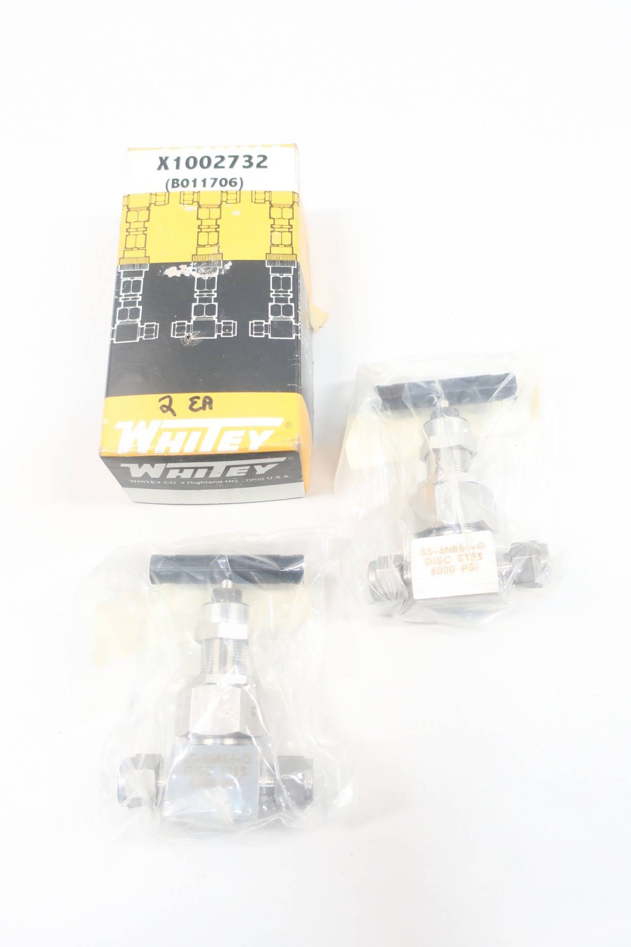 Box of 2 WHITEY SS-6NBS6-G Manual Stainless Needle Valve 6000PSI 3/8IN Tube Box of 2 WHITEY SS-6NBS6-G Manual Stainless Needle Valve 6000PSI 3/8IN Tube