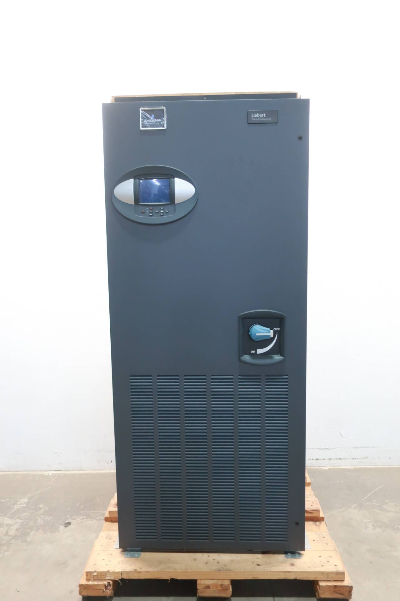 Emerson BU046WSADEI900A Liebert Challenger 3000 Air Conditioner