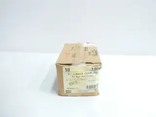 BOX OF 10 RACO 1506 3-PIECE COUPLING CONDUIT FITTING 1-1/2IN