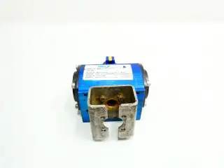 MCF MDA 20 F03 (21368) PNEUMATIC VALVE ACTUATOR